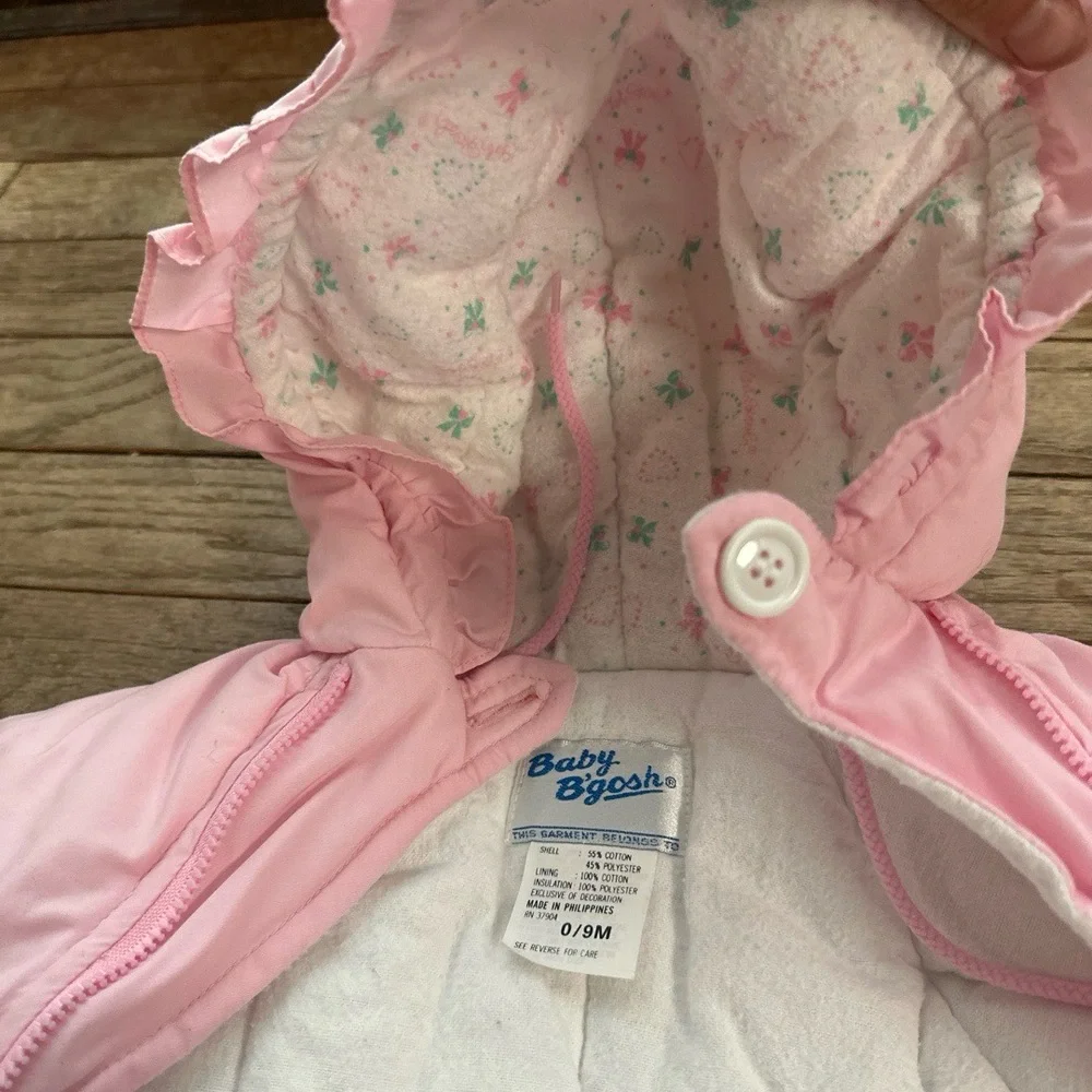 Vintage OshKosh Rare Girls Snowsuit Pink Teddy Bear Hooded Insulated Size 0/9M